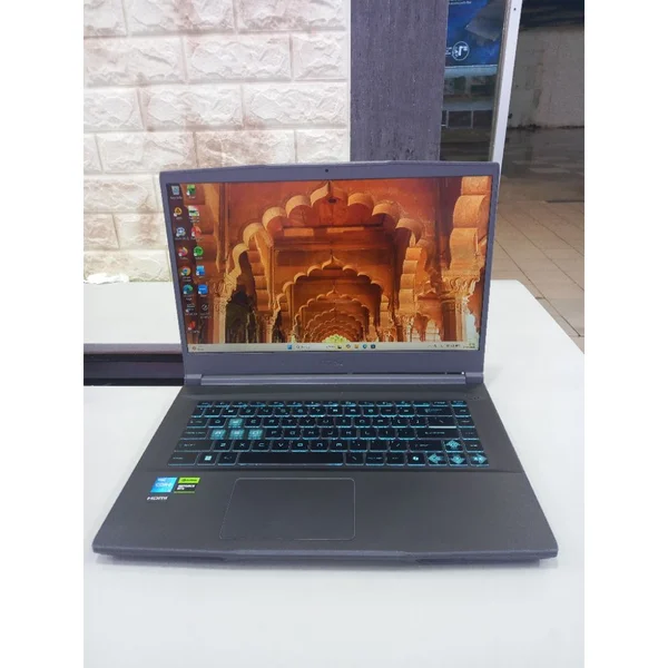 MSI Thin 15 B12UCX RTX2050 i5-12450H