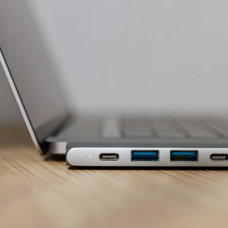 Baseus Laptop Stand Foldable Metal LUKP, Solusi Ergonomis untuk Laptop